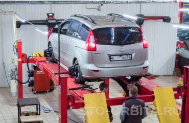 В плановое техническое обслуживание Mazda 5 входит: