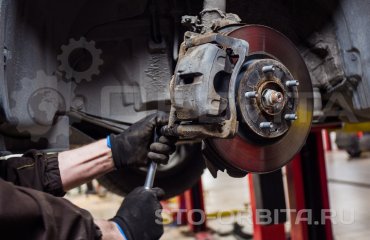 Осмотр тормозной системы Мазда CX5 (подробные фото)