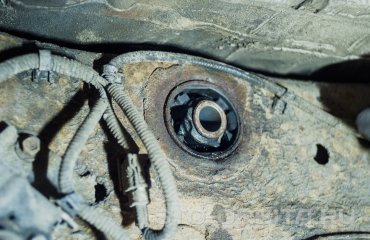 Замена сайлентблоков заднего редуктора Мазда СХ5 (подробные фото)