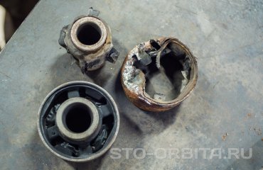 Замена сайлентблоков заднего редуктора Мазда СХ5 (подробные фото)