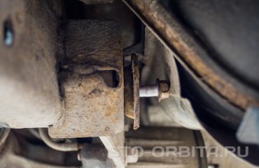 Замена сайлентблоков заднего редуктора Мазда СХ5 (подробные фото)