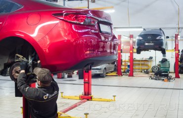 Замена задних тормозных колодок и дисков Мазда 6 (подробные фото)