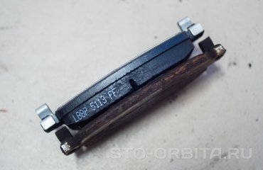 Замена задних тормозных колодок и дисков Мазда 6 (подробные фото)