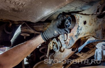 Замена сайлентблоков заднего редуктора Мазда СХ5 (подробные фото)