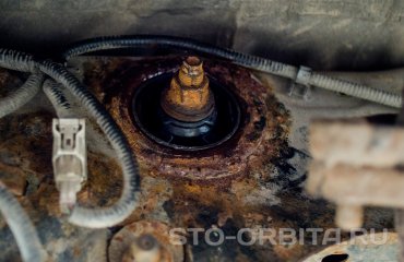 Замена сайлентблоков заднего редуктора Мазда СХ5 (подробные фото)